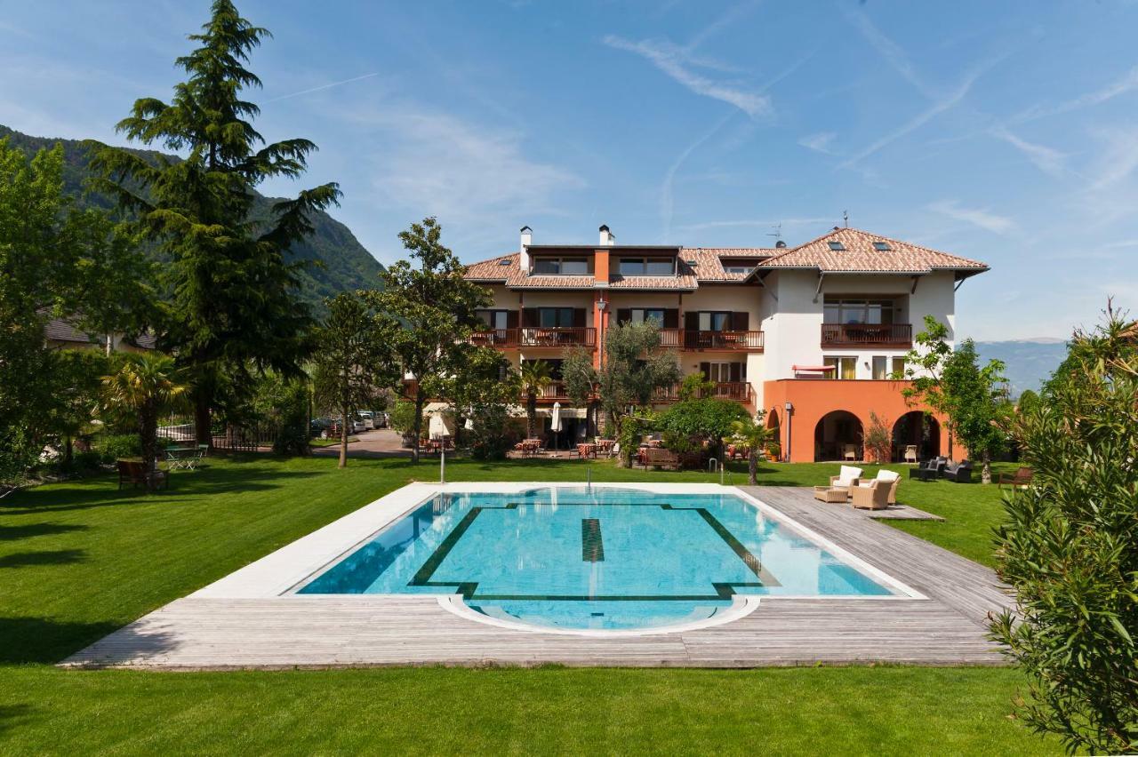 Hotel Weingut Klosterhof Caldaro Extérieur photo